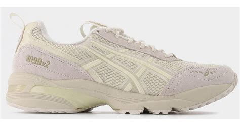 asics beige sneakers